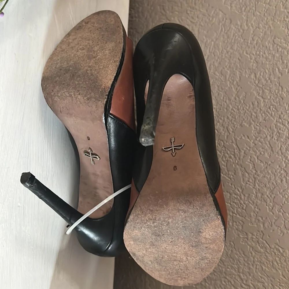 Pour la Victoire booties - Picture 3 of 7